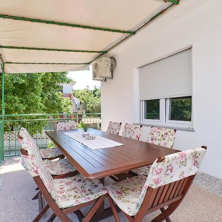 Sea View Apartment Sandra In Mali Lošinj Esterno foto