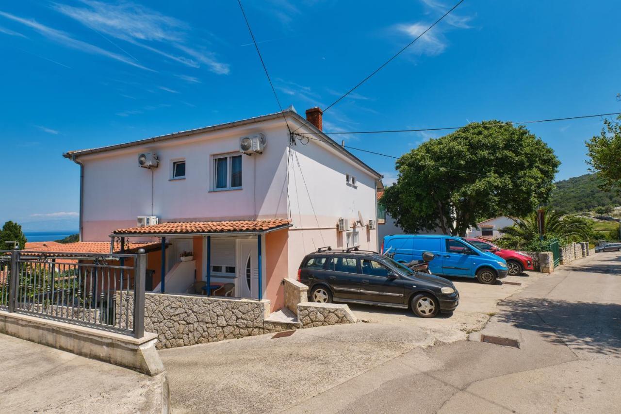 Sea View Apartment Sandra In Mali Lošinj Esterno foto